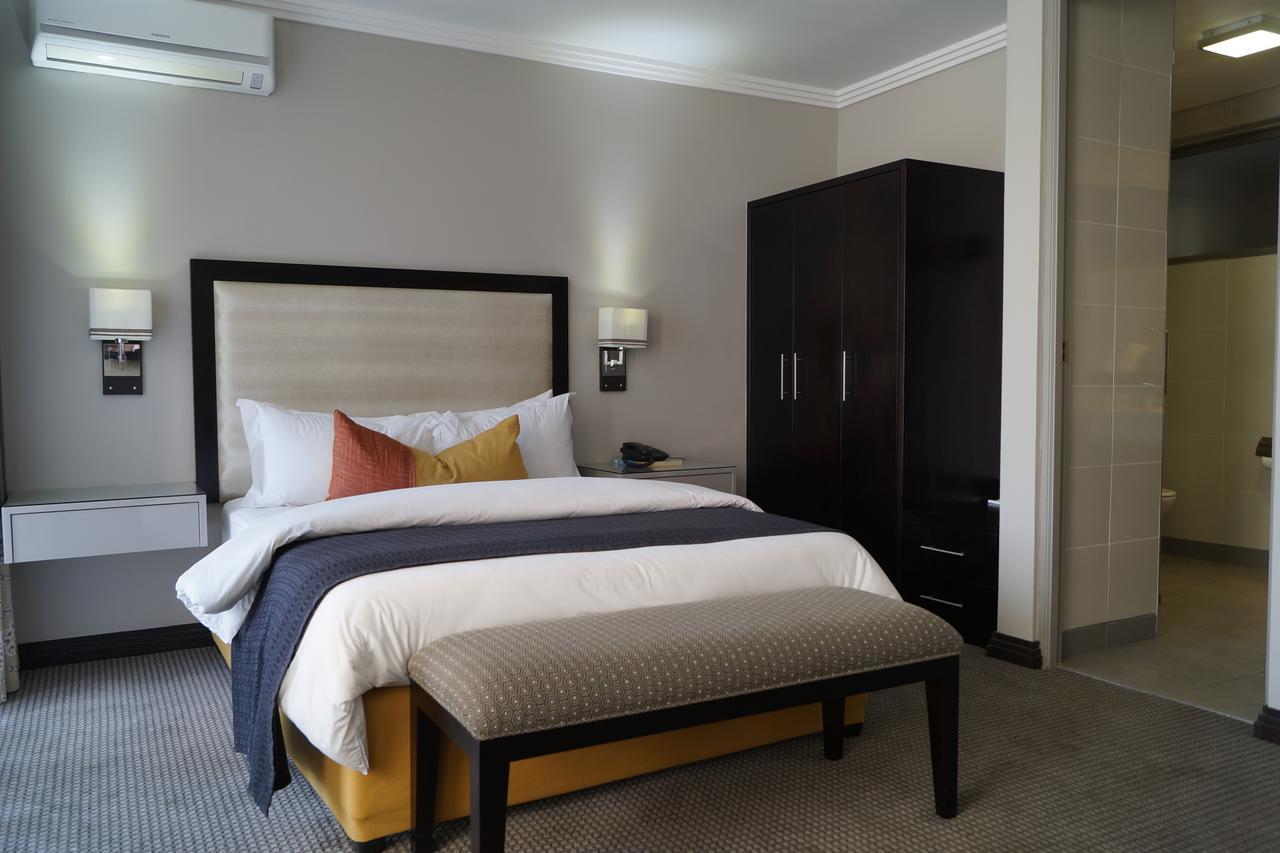 Regent Hotel City Gaborone Dış mekan fotoğraf